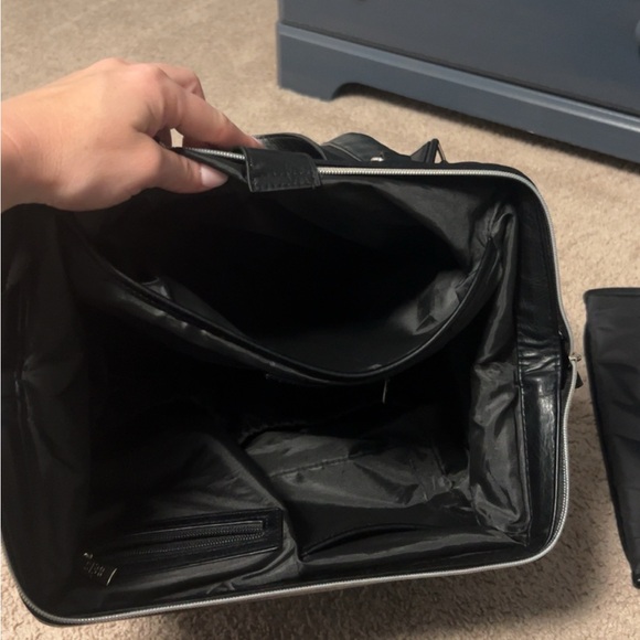 BIES The Backpack Diaper Bag in Black - Picture 12 of 16